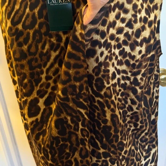 Leopard Print Sleeveless Top - Brown & Black - Picture 4 of 7